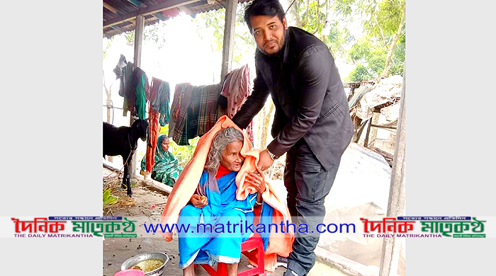 নারুয়া হেল্পলাইনের উদ্যোগে দুঃস্থদের মধ্যে কম্বল বিতরণ